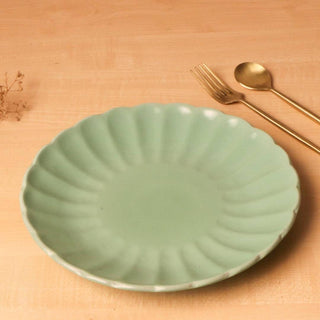 Pastel Green Dinner Plate - Height 2.5 cm | diameter 27.5 cm | Hand Painted | Hand Textured |  Set of 1 | Ceramic | Ideal for serving a full meal - PotteryDen